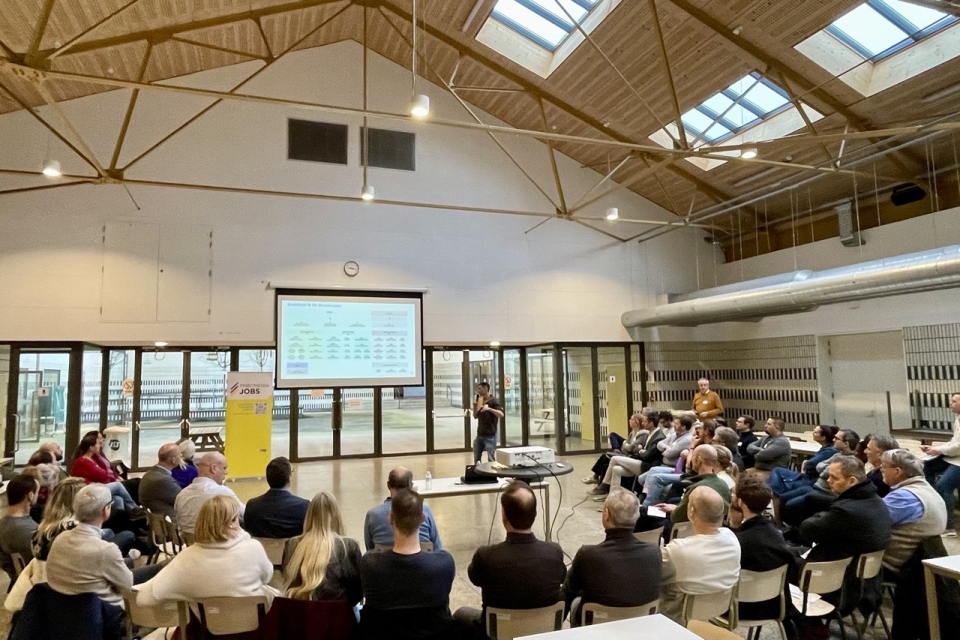 20 oktober: 6° Rondetafel Onderwijs-Industrie - Print &amp; Sign special op Sign2Com